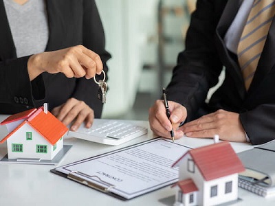 Immobili, in pasto all'IA i dati dell'Agenzia