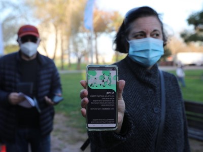 Pass vaccinali, no del Garante Privacy se non c'è una legge nazionale