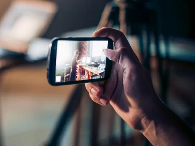 Un video postato sui social può costare 10 mila euro di multa