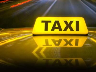 Non si è sicuri nemmeno in taxi, esposti i dati di oltre 300 mila passeggeri