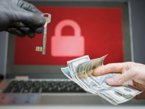 Usa: città della Florida paga 600.000 dollari ad hacker per riavere dati dei computer comunali
