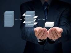 Per soddisfare il diritto dell'interessato alla portabilità, qual è il formato previsto per i dati?