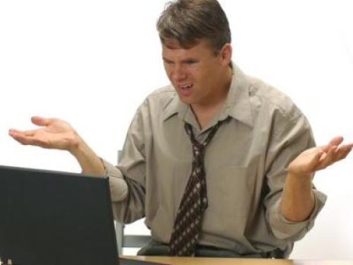 Accesso a distinte di bonifici dei colleghi attraverso l’intranet aziendale: illecito il trattamento dei dati personali