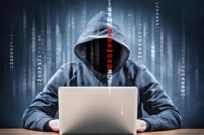 Hacker all'assalto dei dati delle aziende, emergenza sicurezza informazioni