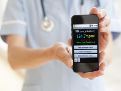 Sanità: informazioni dopo il triage, sì al link sul cellulare dei familiari