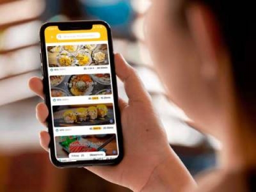 Ancora falle sulla privacy di Glovo: dati personali di milioni di utenti dell’app di food delivery in vendita nel Dark Web