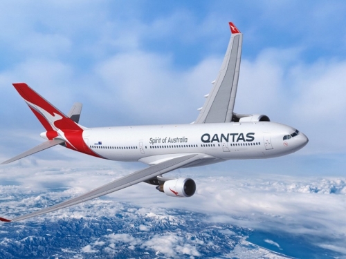 Violati i dati personali di 5,7 milioni di clienti della compagnia aerea Qantas