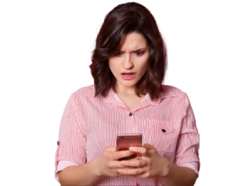 La finanziaria invia un sms di sollecito al coniuge di un cliente in ritardo con i pagamenti. Sanzione del Garante per violazione della privacy