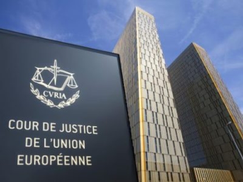 Corte di Giustizia UE: la violazione del GDPR può essere rilevata anche dal Garante della Concorrenza, ma attenzione alla base giuridica