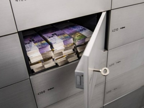 Antiriciclaggio, in arrivo il registro centralizzato con nomi e cognomi dei titolari di cassette di sicurezza