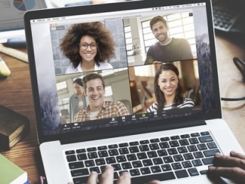 Piattaforme di videoconferenza, sei autorità per la privacy scrivono una lettera che sa di ultimatum