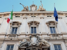 Controlli a distanza dei lavoratori nelle micro imprese: le procedure autorizzative alla luce della sentenza n. 156/2025 della Corte Costituzionale