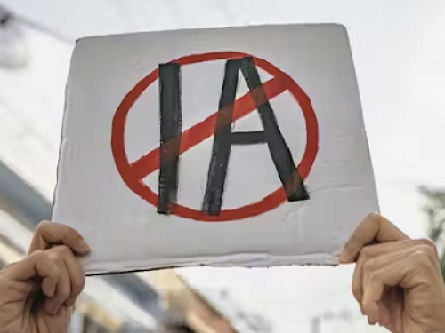 Dati degli utenti usati dai social per addestrare l’intelligenza artificiale: gli attivisti della privacy non ci stanno e partono al contrattacco