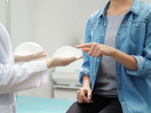 Sanità: sì del Garante Privacy al Registro nazionale degli impianti protesici mammari