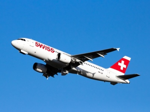 Svizzera: la compagnia aerea Swiss condivide «per sbaglio» dati sensibili dei piloti
