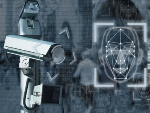 Azienda usava il riconoscimento facciale per controllare i dipendenti a loro insaputa