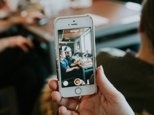 Uso illecito di registrazioni audio-video di un colloquio presso un Comando di Polizia Locale: interviene il Garante Privacy