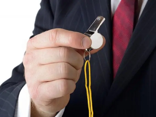 Whistleblowing: la scadenza per le aziende è il 17 dicembre