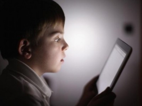 Uso improprio dei social network, i genitori hanno il dovere di vigilanza sui figli minorenni