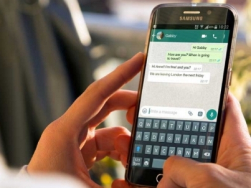 Impiegato di banca usava WhatsApp per farsi inviare documenti dai clienti, violato il Gdpr