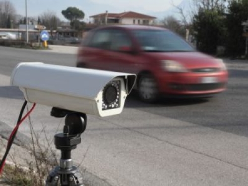 Telecamere, targhe e alibi istituzionali: il Garante Privacy smonta la “compartecipazione neutra”
